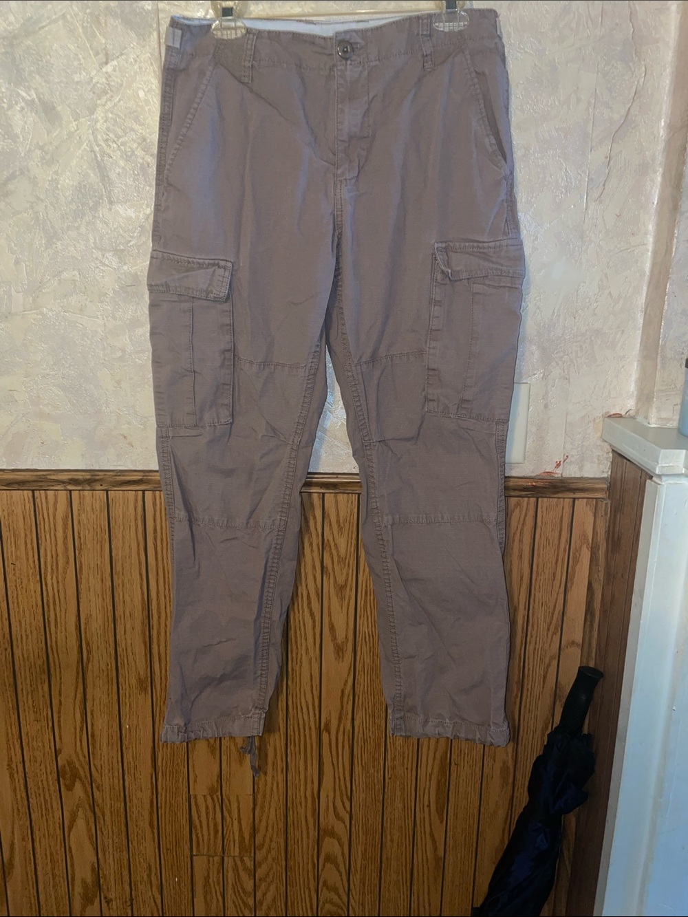 Tan ardene man cargo jogger pants (28)